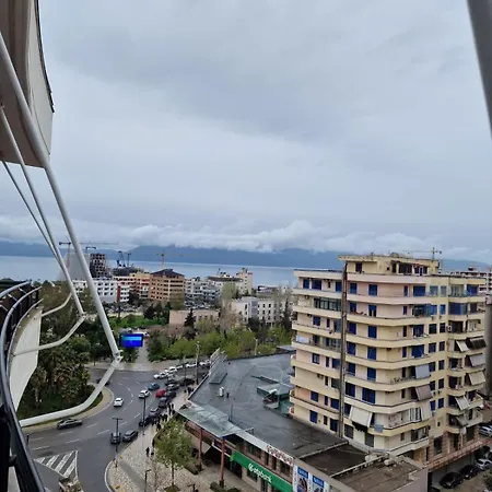 Apartment Flamurtari